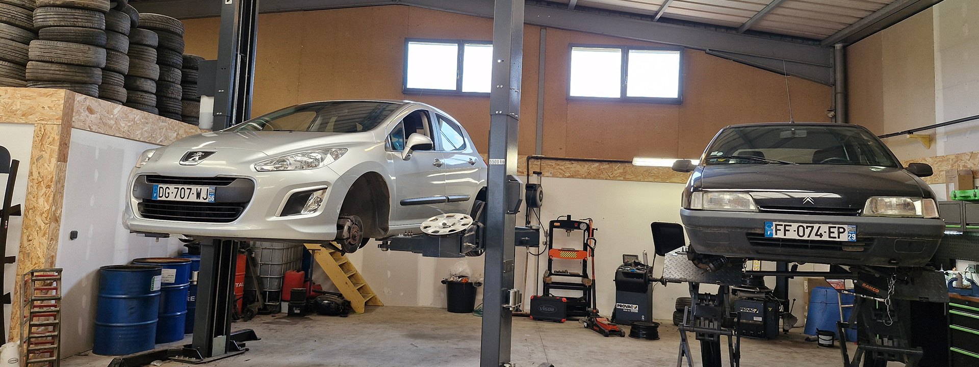 garage-anceaux-plumelec-voiture